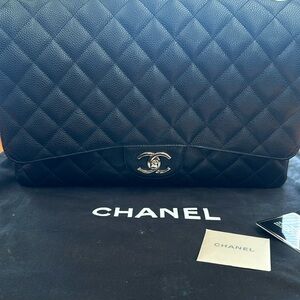 CHANEL-Cavier Quilted Maxi Single Flap, Silver Hardware